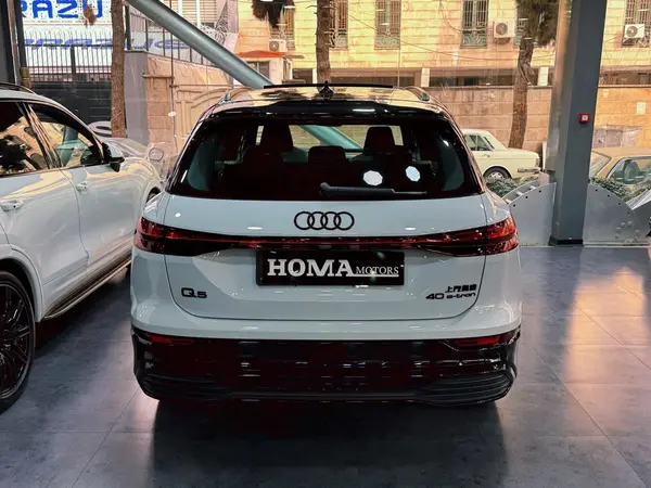 آئودی، Q5 e-tron