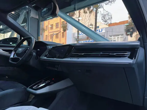 آئودی، Q5 e-tron