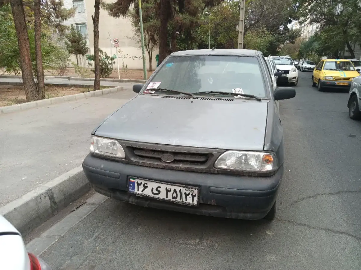 پراید،  صندوق دار
