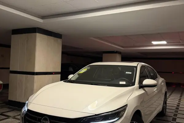 نیسان  سیلفی