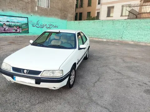 پژو، 405
