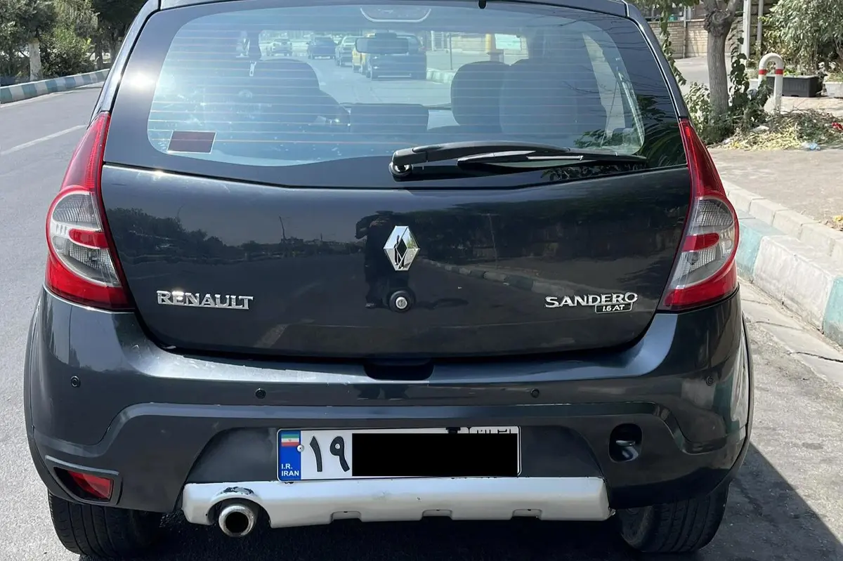 رنو  ساندرو