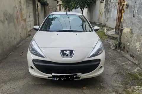 پژو، 207