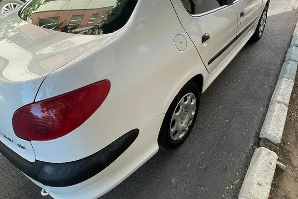 پژو  206 SD