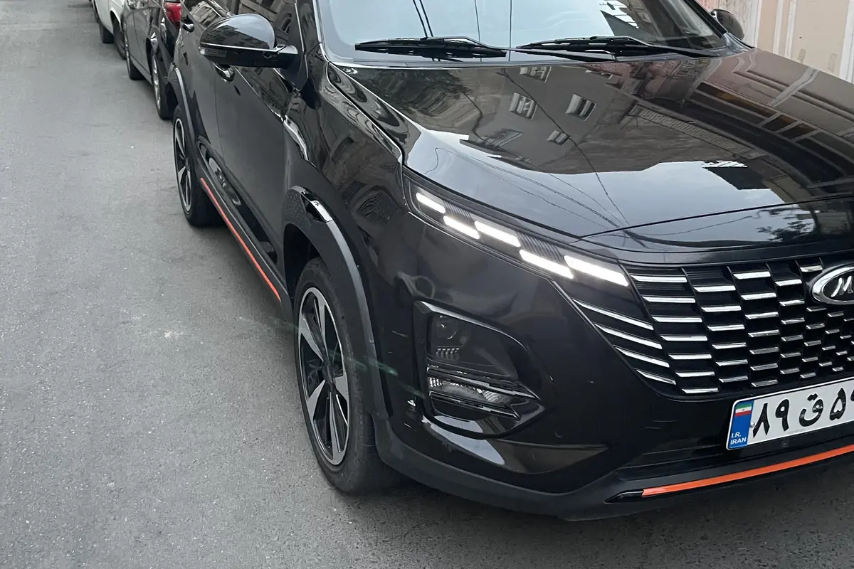ام وی ام،  X33 کراس