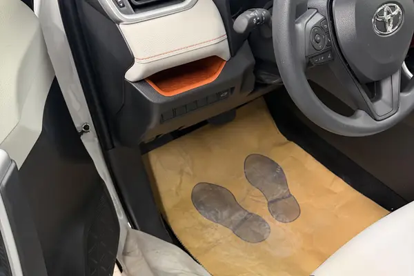 تویوتا، راوفور