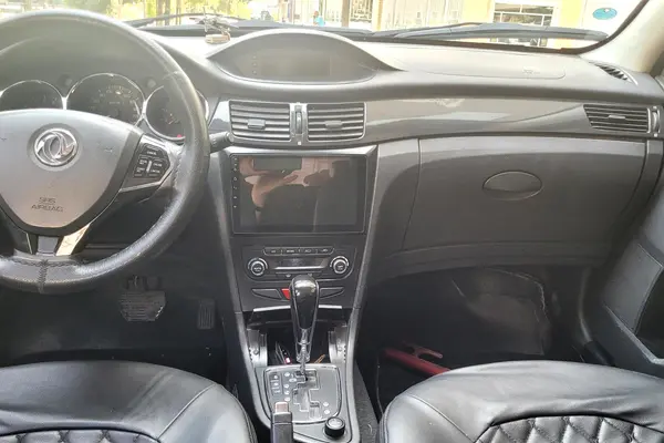 دانگ فنگ  H30 کراس