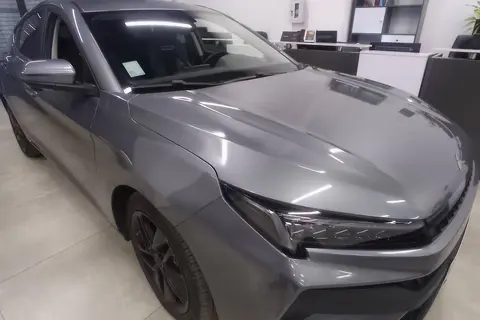 کی ام سی، J7