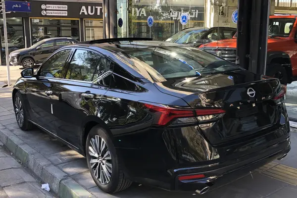 نیسان، آلتیما