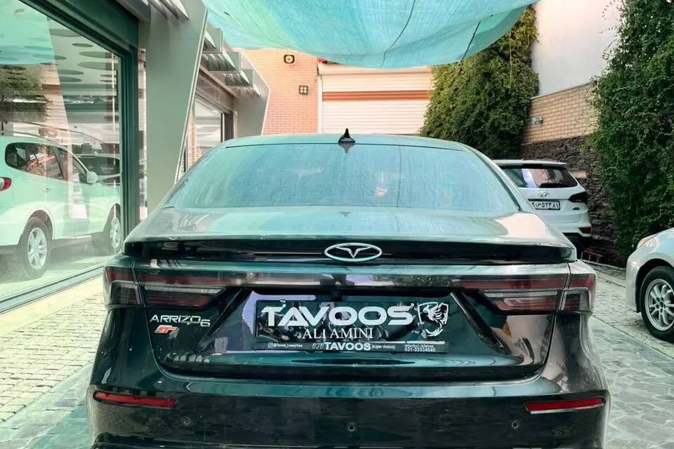 فونیکس،  آریزو 6 جی تی (Z6 GT)
