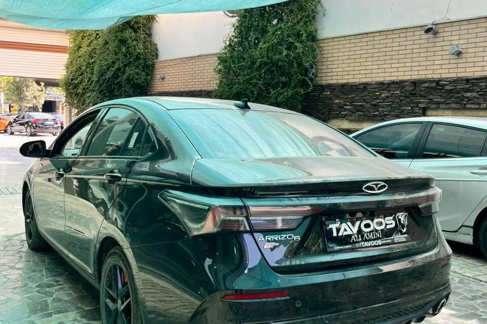 فونیکس،  آریزو 6 جی تی (Z6 GT)