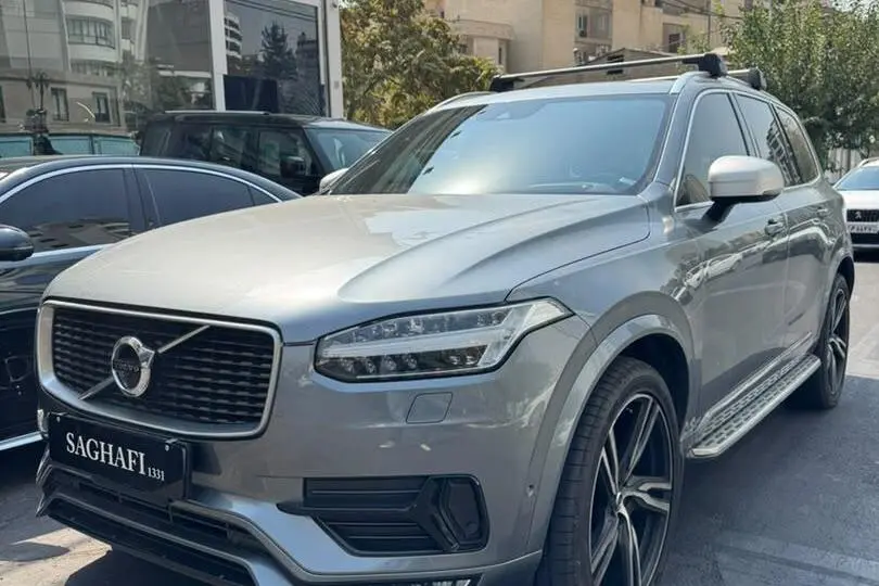 ولوو،  XC90