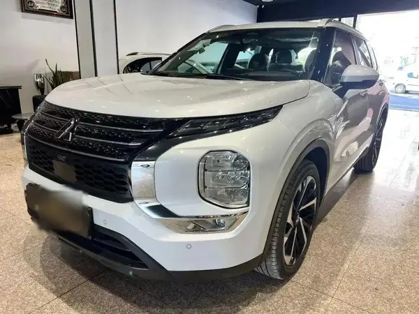 میتسوبیشی، اوتلندر