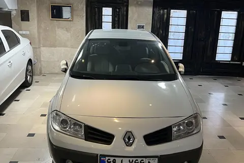 رنو، مگان (مونتاژ)