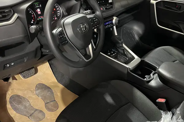 تویوتا، راوفور