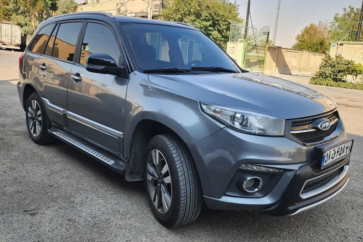ام وی ام،  X33 S