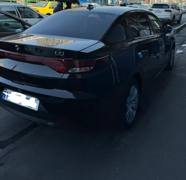 تارا، اتوماتیک V4