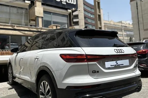 آئودی، Q5 e-tron