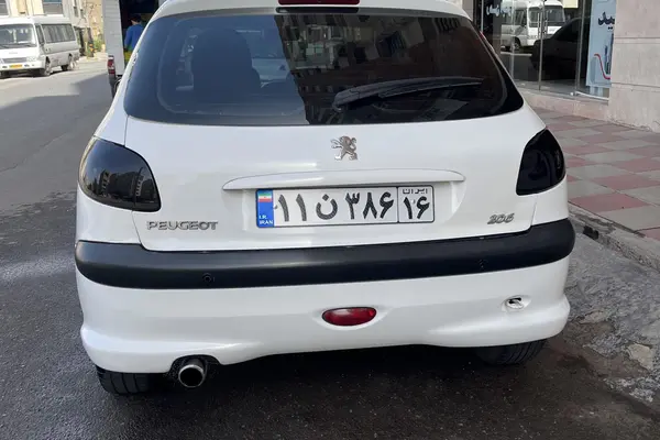 پژو  206