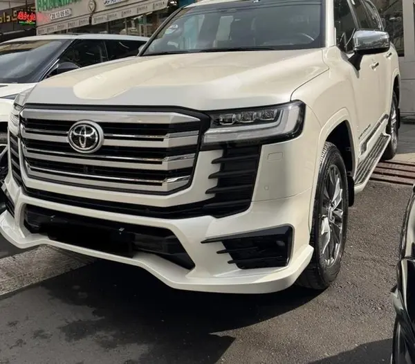 تویوتا، لندکروز چهار در