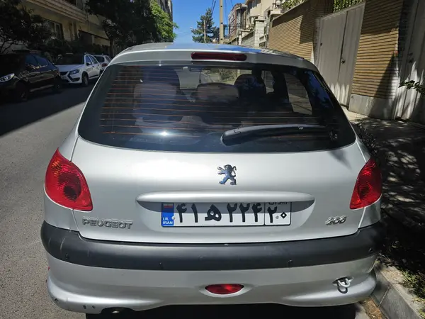پژو  206