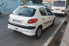 پژو، 206