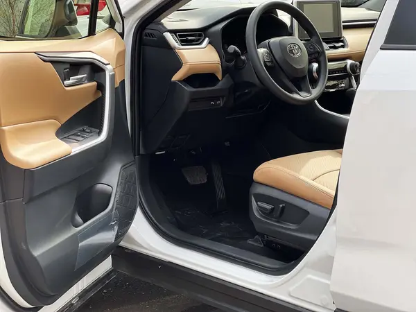 تویوتا، راوفور