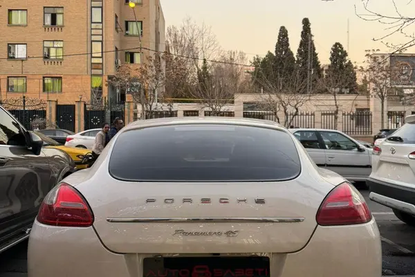 پورشه، پانامرا