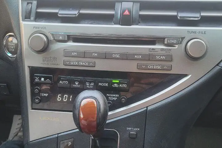 لکسوس،  RX