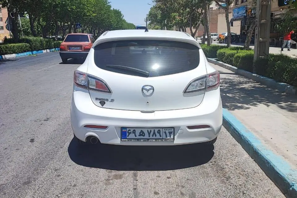 مزدا،  3 نیو هاچ بک