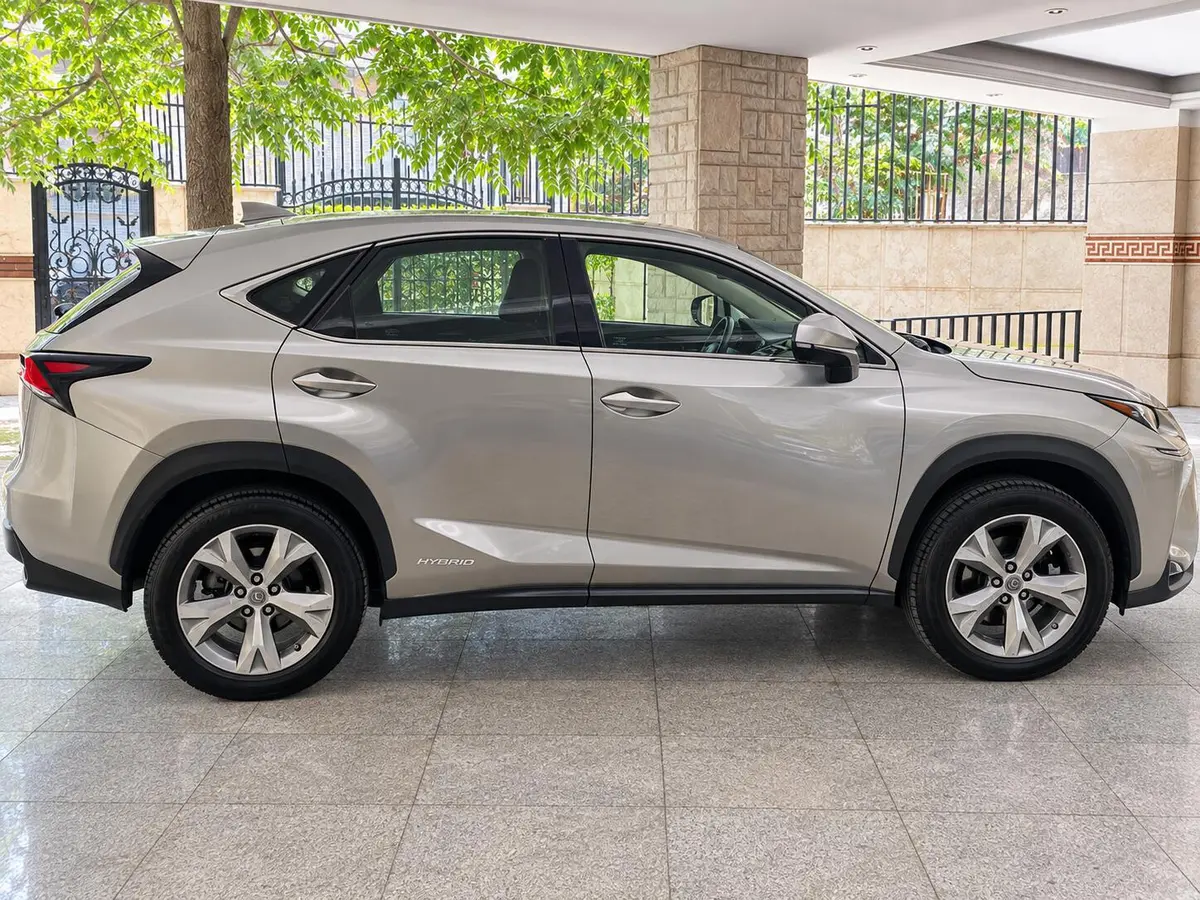 لکسوس،  NX هیبرید