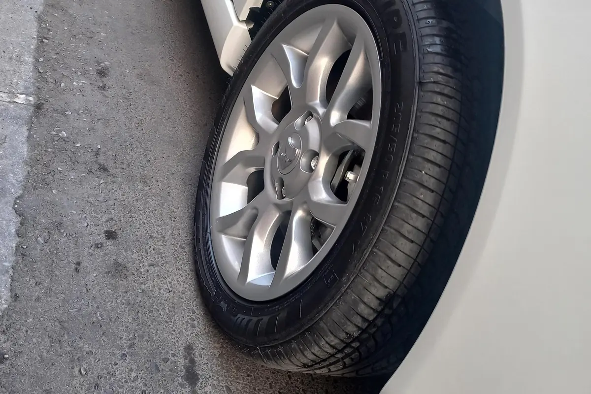 دنا  پلاس EF7P