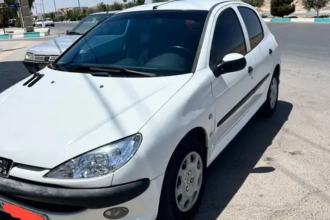 پژو، 206