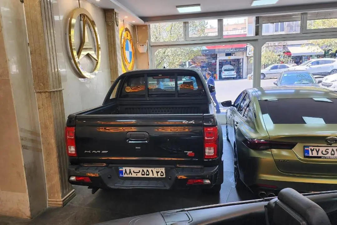 کی ام سی،  T8