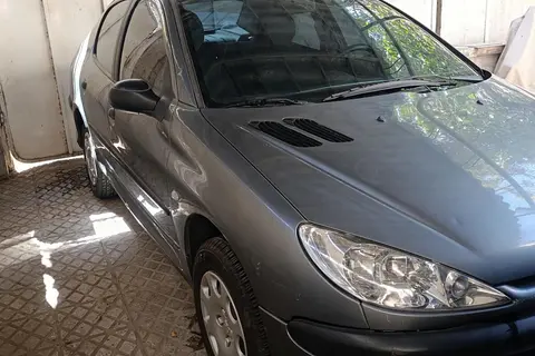 پژو، 206 SD