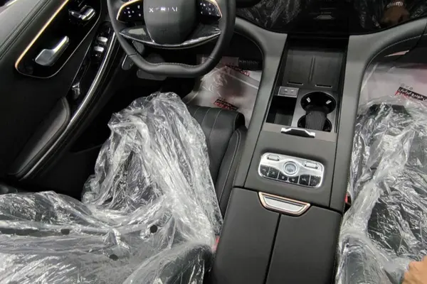 اکستریم، VX (QX)