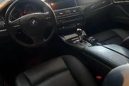 ب ام و، سری 5 سدان