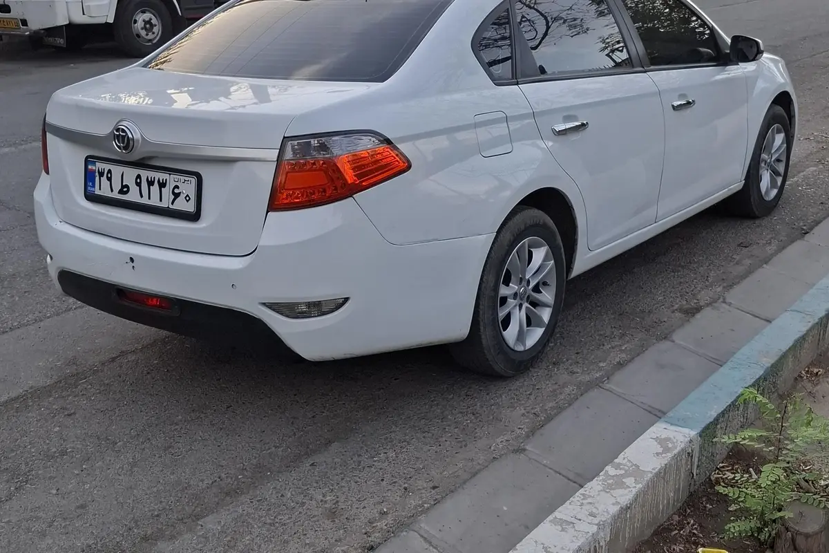 برلیانس،  H330
