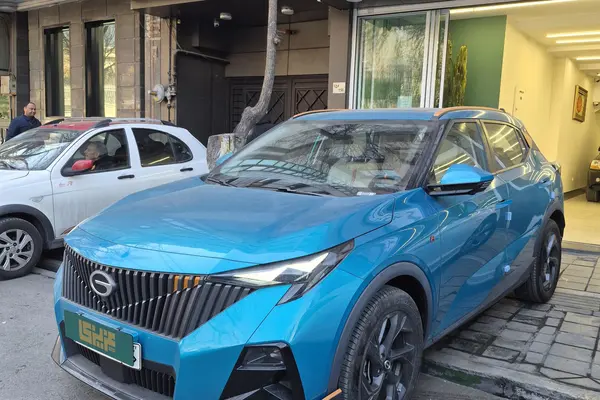 جی ای سی، GS3 Emzoom