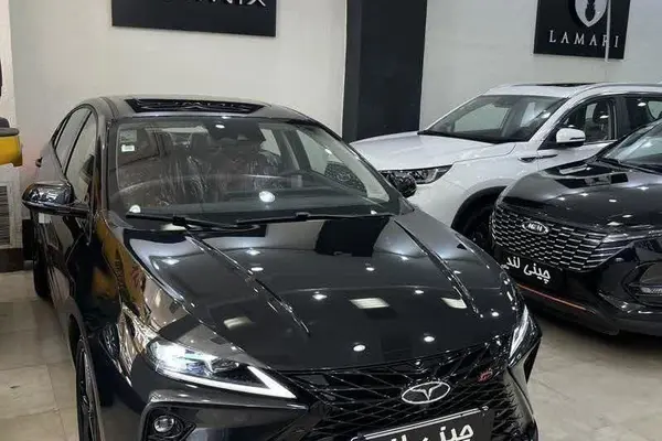 فونیکس، آریزو 6 جی تی (Z6 GT)