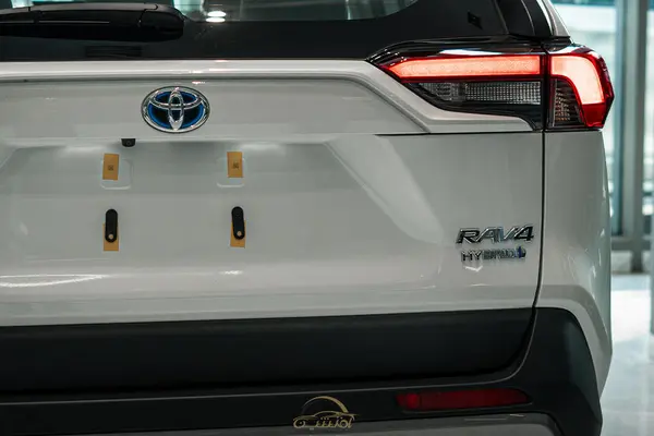 تویوتا، راوفور هیبرید