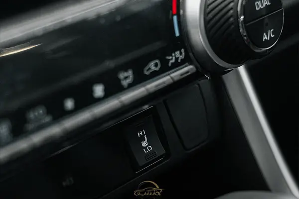 تویوتا، راوفور هیبرید