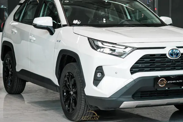 تویوتا، راوفور هیبرید