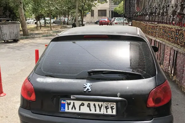پژو  206