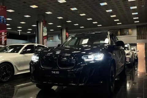ب ام و، iX3