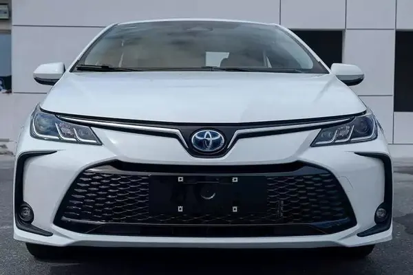 حواله تویوتا، کرولا هیبرید