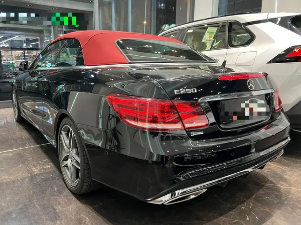 بنز، کلاس E کروک