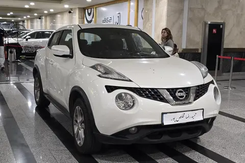 نیسان، جوک