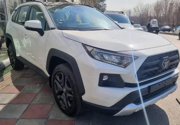 تویوتا، راوفور