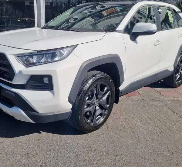 تویوتا، راوفور